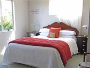 Be My Guest Bed & Breakfast New Plymouth Exterior photo