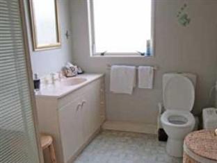 Be My Guest Bed & Breakfast New Plymouth Exterior photo